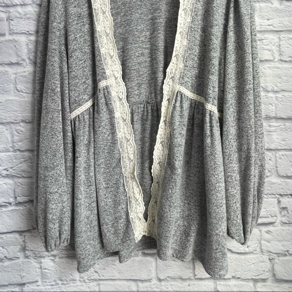 Knox Rose Women’s Gray Super Soft Cardigan Cream Lace Trim Opening Size X-Large - Picture 2 of 8